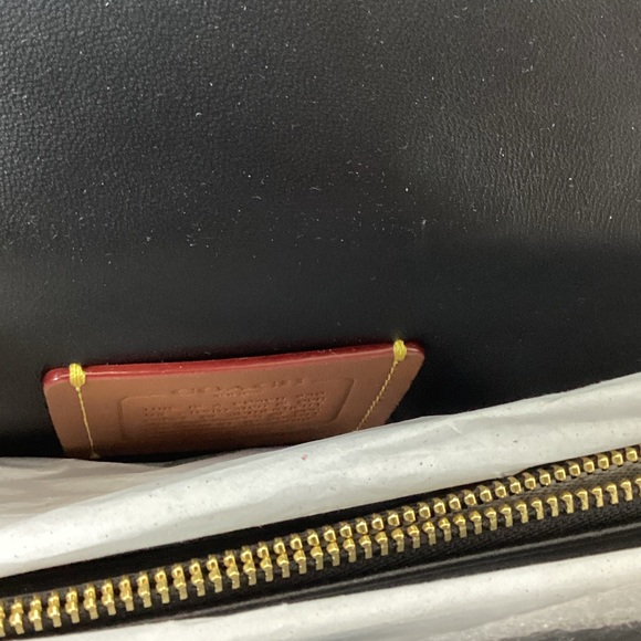 Coach Quilted Tabby 20 shoulder bag in black Nappa leather. - Picture 10 of 13